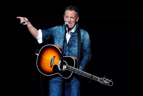 Bruce Springsteen announces SF makeup dates for scuttled tour